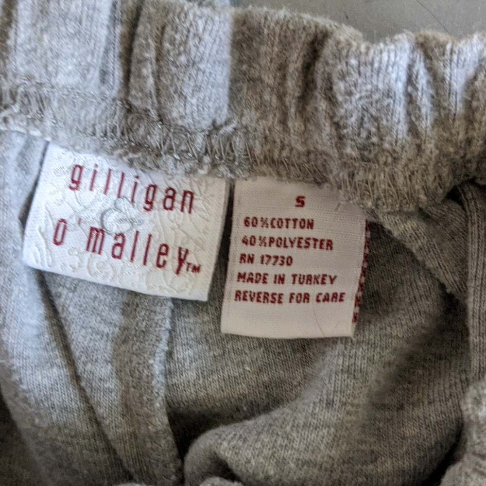 Gillian & O'Malley Gray, Black Floral Sleepwear S - Picture 6 of 6